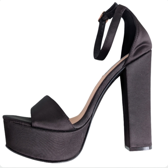 Steve Madden Platform Sandals Black Satin Size 9  Revolve - Picture 9 of 15